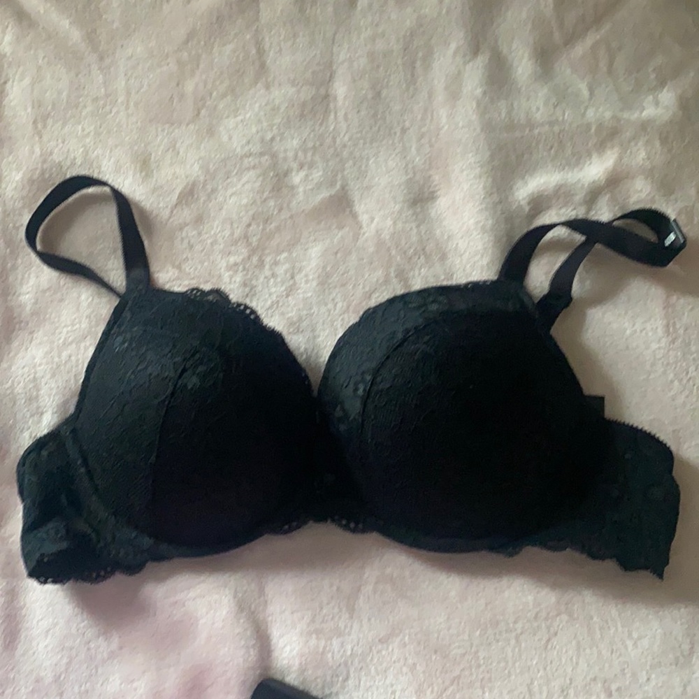 Black lace push up plunge torrid bra